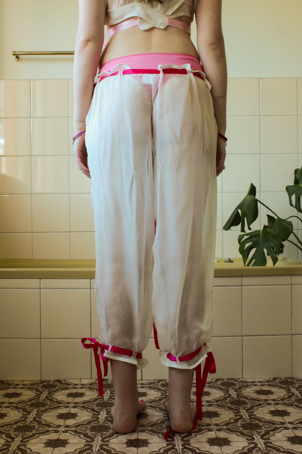 Fifi Capris